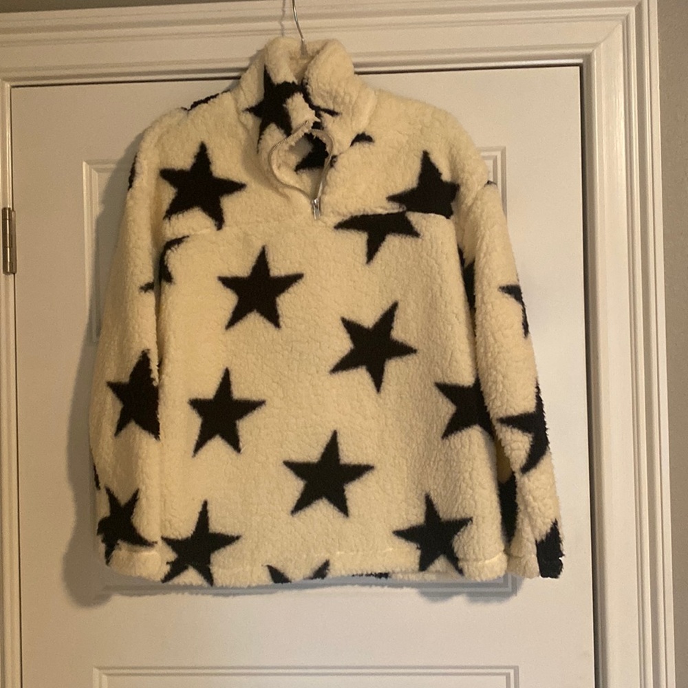 Fleece pullover